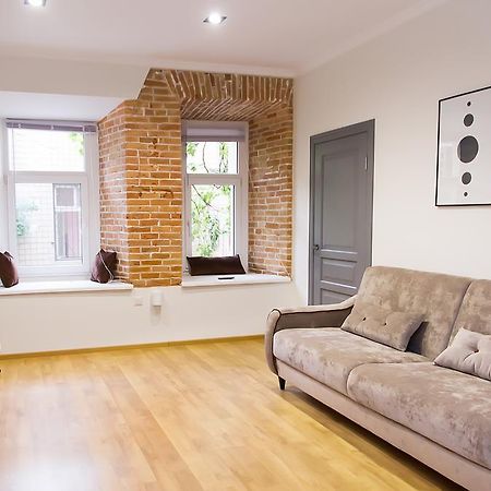 Apartment In The Center Of Odessa Kültér fotó